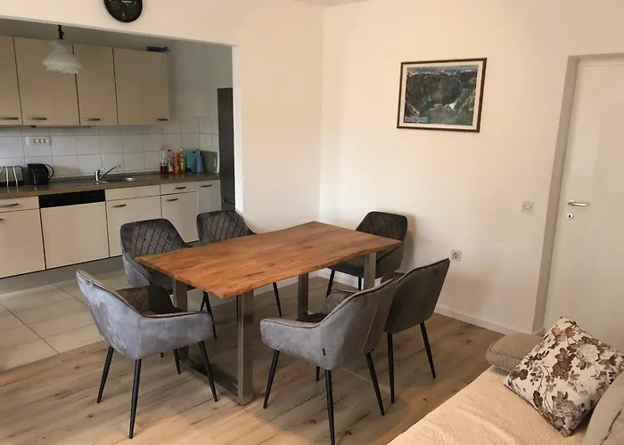 Sea View Apartment Manda